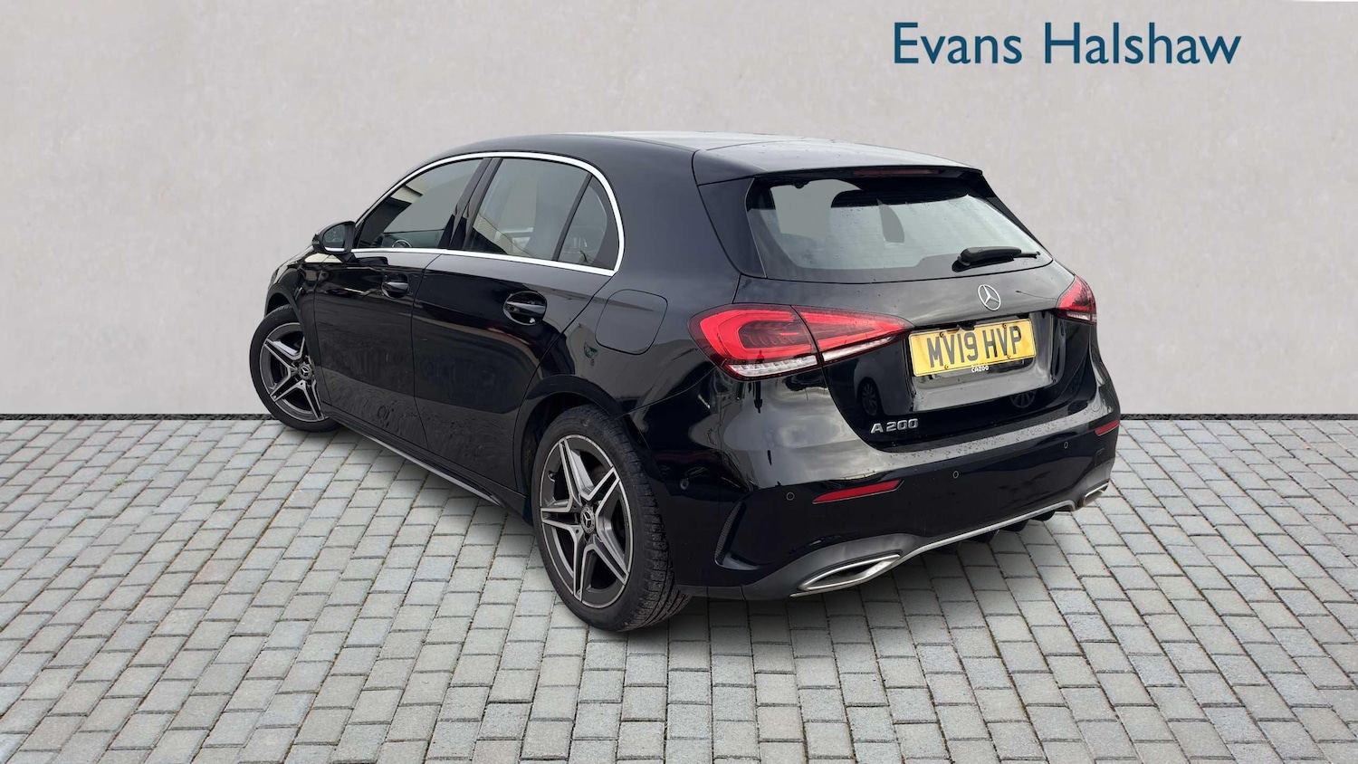 Used Mercedes-Benz A-Class 2019 for sale - 76661881: Photo 2