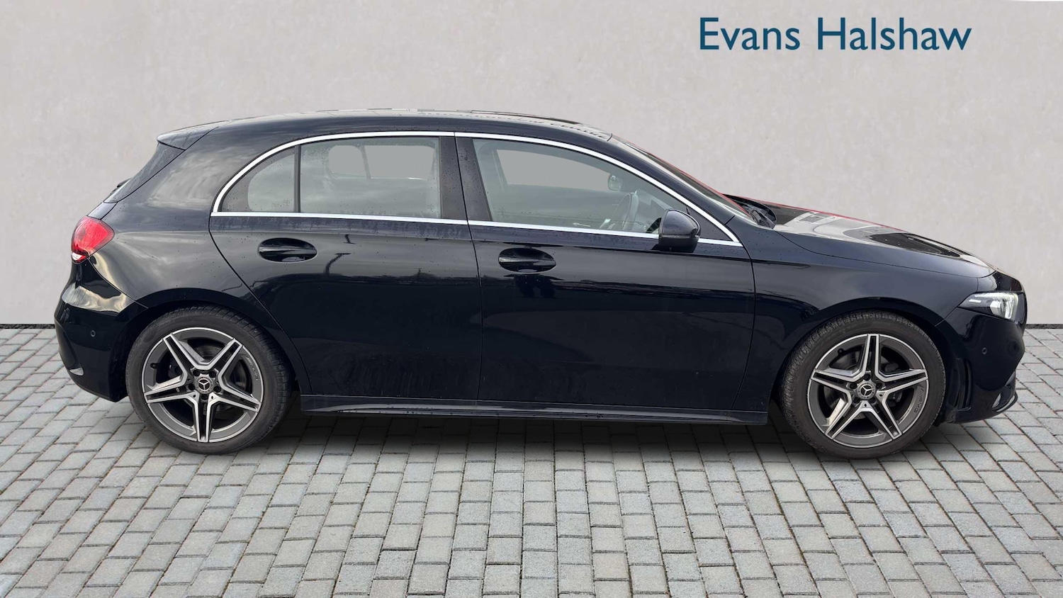 Used Mercedes-Benz A-Class 2019 for sale - 76661881: Photo 3