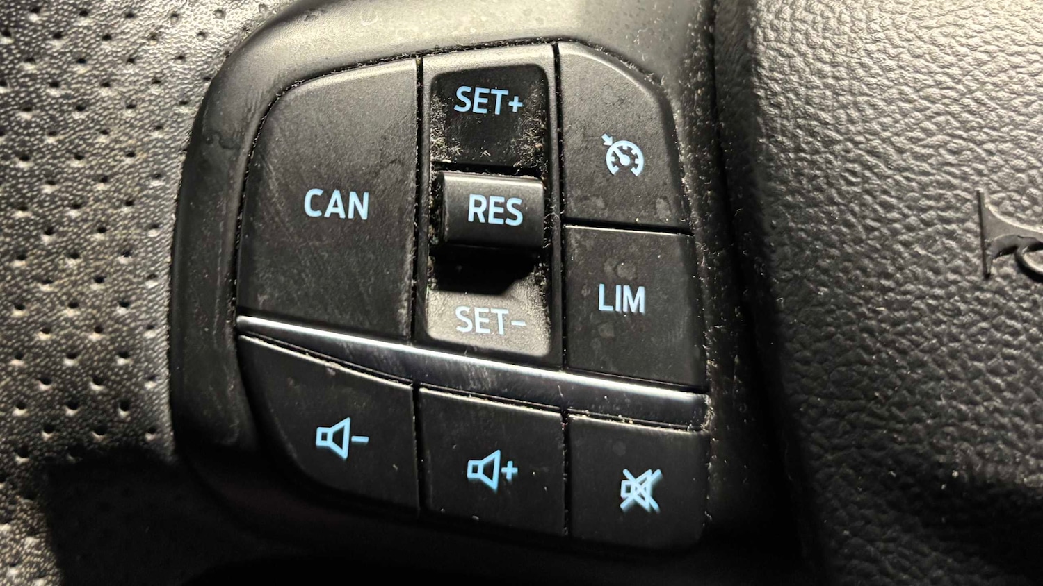 Used Ford Focus 2020 for sale - 76875706: Photo 12