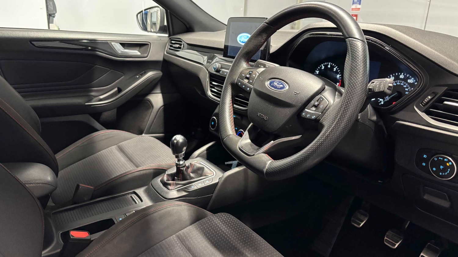 Used Ford Focus 2020 for sale - 76875706: Photo 9