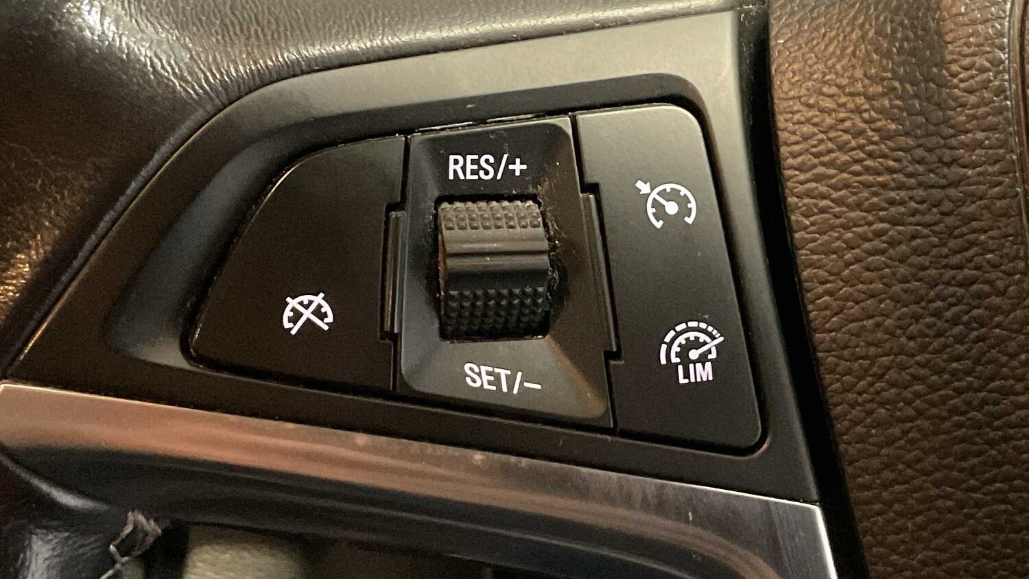 Used Vauxhall Mokka X 2018 for sale - 75841756: Photo 16