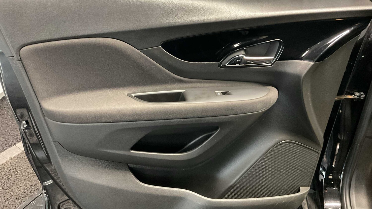 Used Vauxhall Mokka X 2018 for sale - 75841756: Photo 23