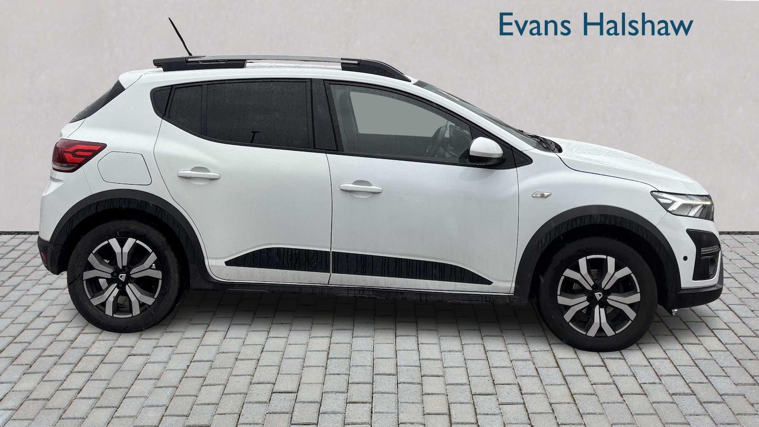 Used Dacia Sandero Stepway 2022 for sale - 77194602: Photo 3