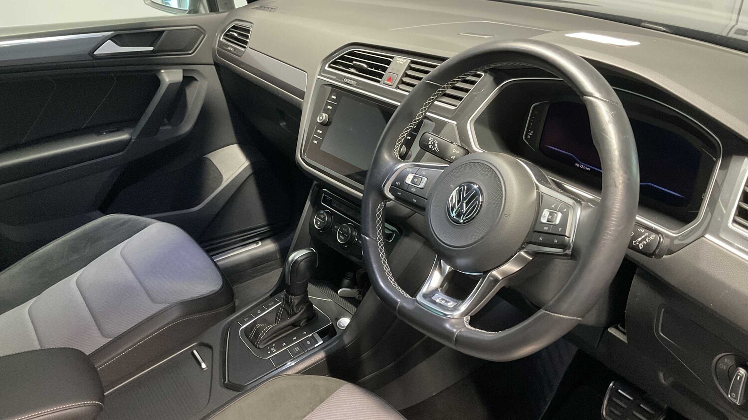 Used Volkswagen Tiguan 2020 for sale - 76125721: Photo 13