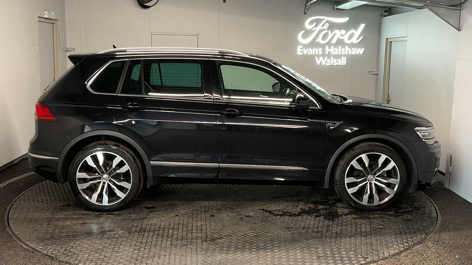 Used Volkswagen Tiguan 2020 for sale - 76125721: Photo 8