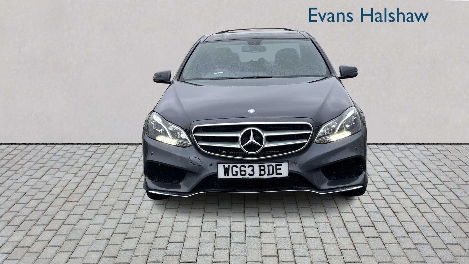Used Mercedes-Benz E Class 2014 for sale - 76692141: Photo 4