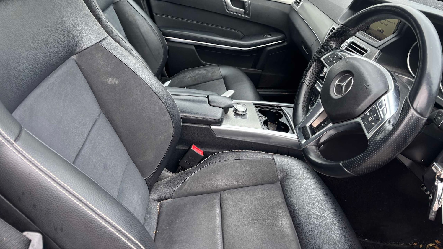 Used Mercedes-Benz E Class 2014 for sale - 76692141: Photo 7