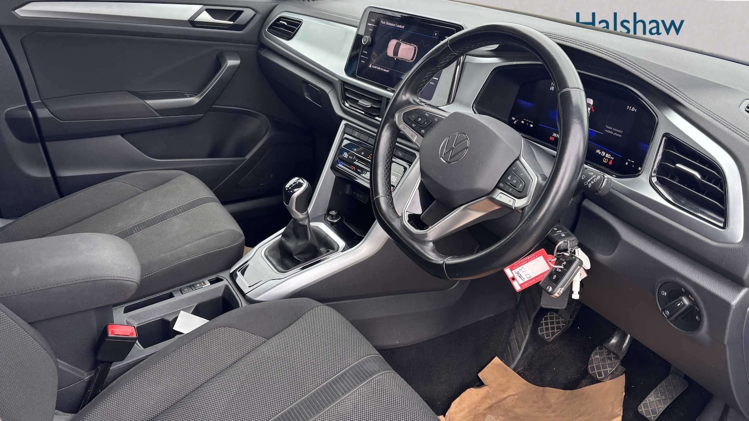 Used Volkswagen T-Roc 2022 for sale - 77686469: Photo 6