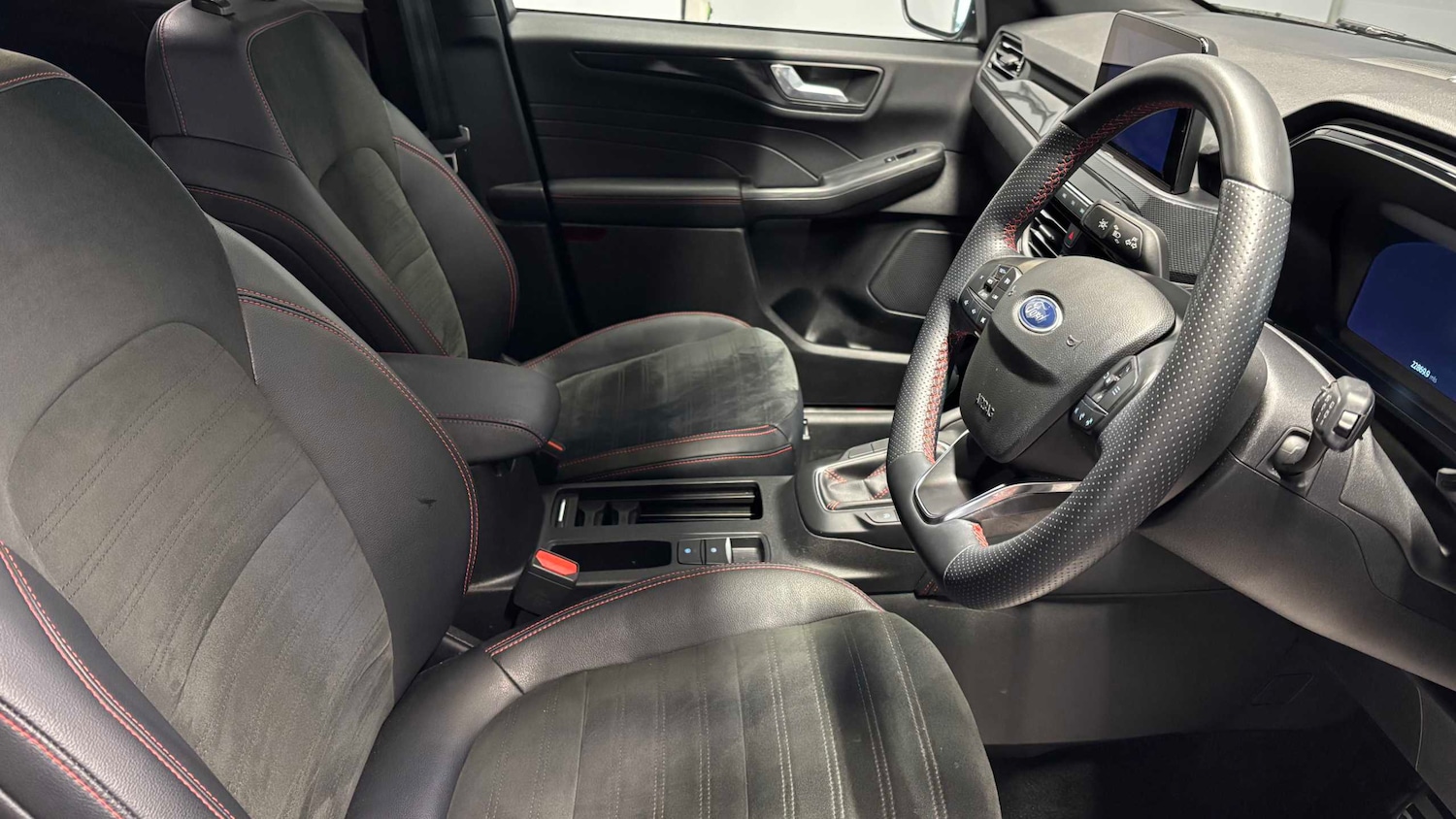 Used Ford Kuga 2022 for sale - 76587690: Photo 14