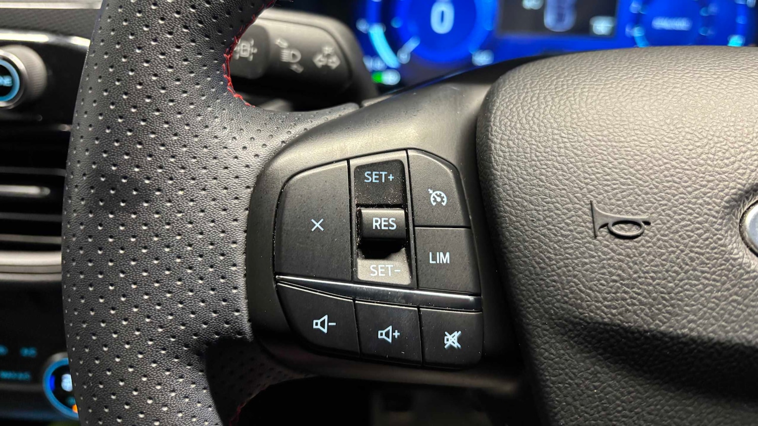 Used Ford Kuga 2022 for sale - 76587690: Photo 16