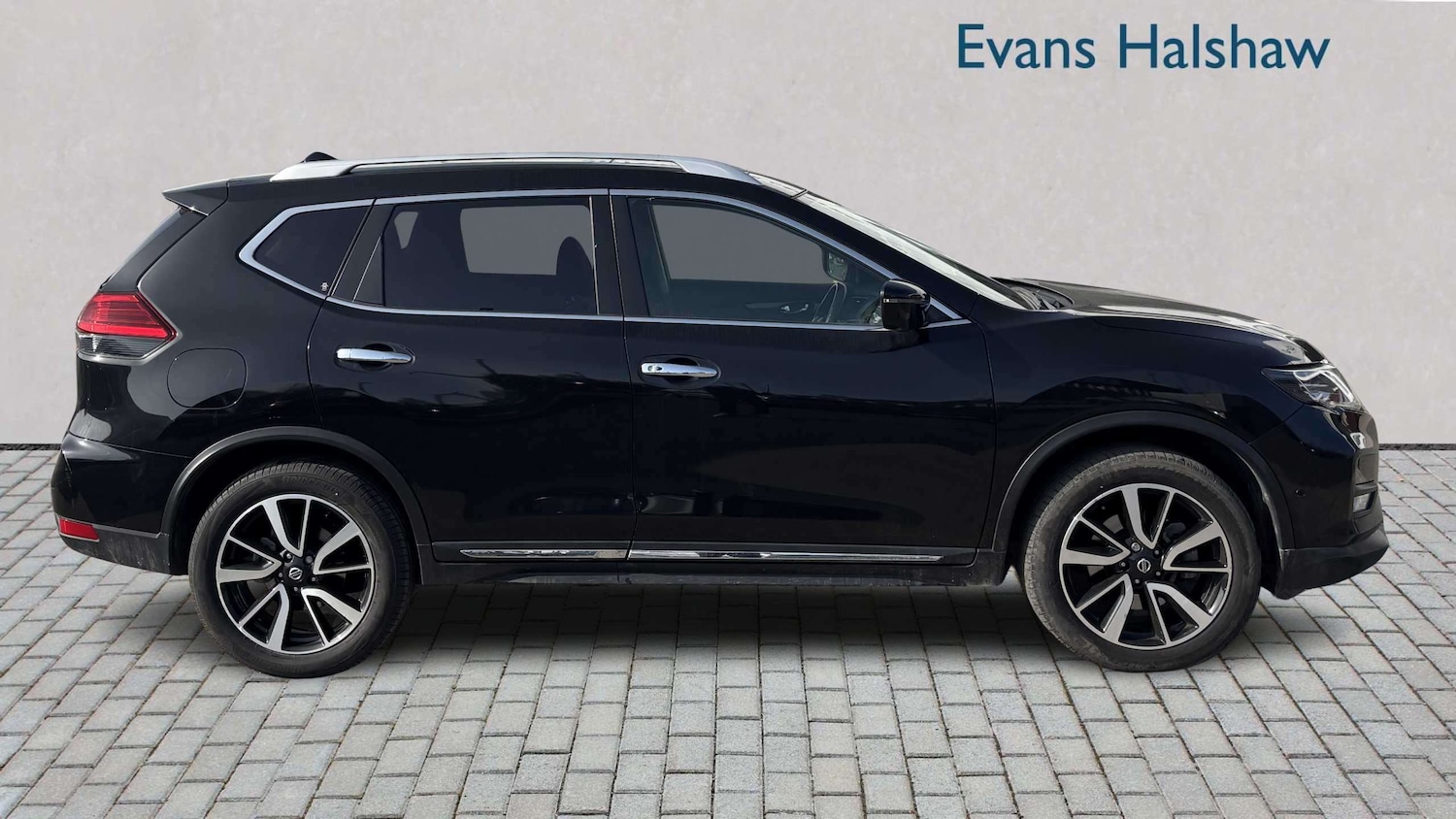 Used Nissan X-Trail 2020 for sale - 77772292: Photo 3