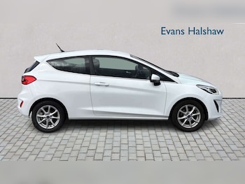 Used Ford Fiesta 2017 for sale - 78278650: Photo