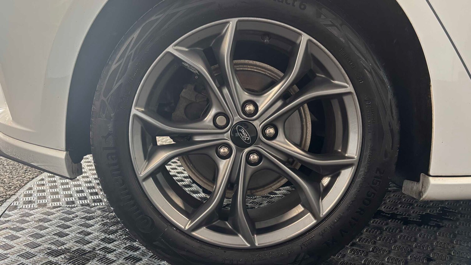 Used Ford Focus for sale - 77861664: Photo 9