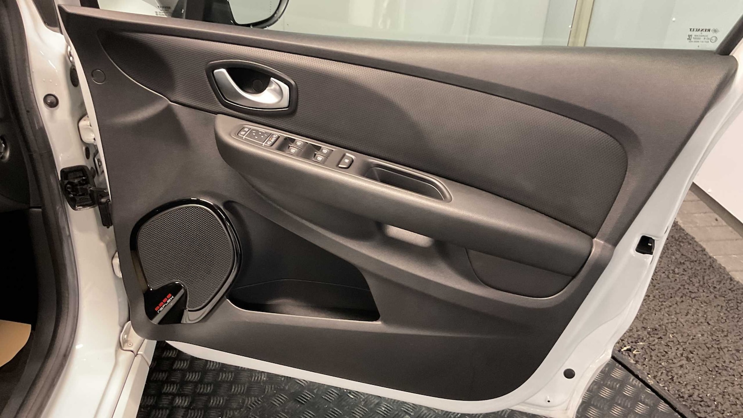 Used Renault Clio 2019 for sale - 76004496: Photo 15