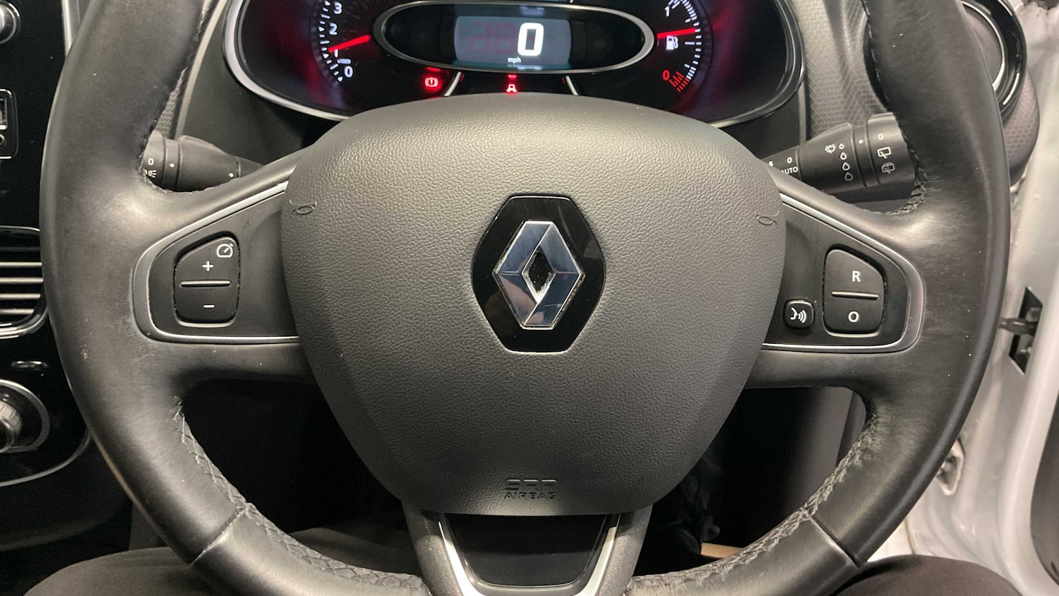 Used Renault Clio 2019 for sale - 76004496: Photo 16