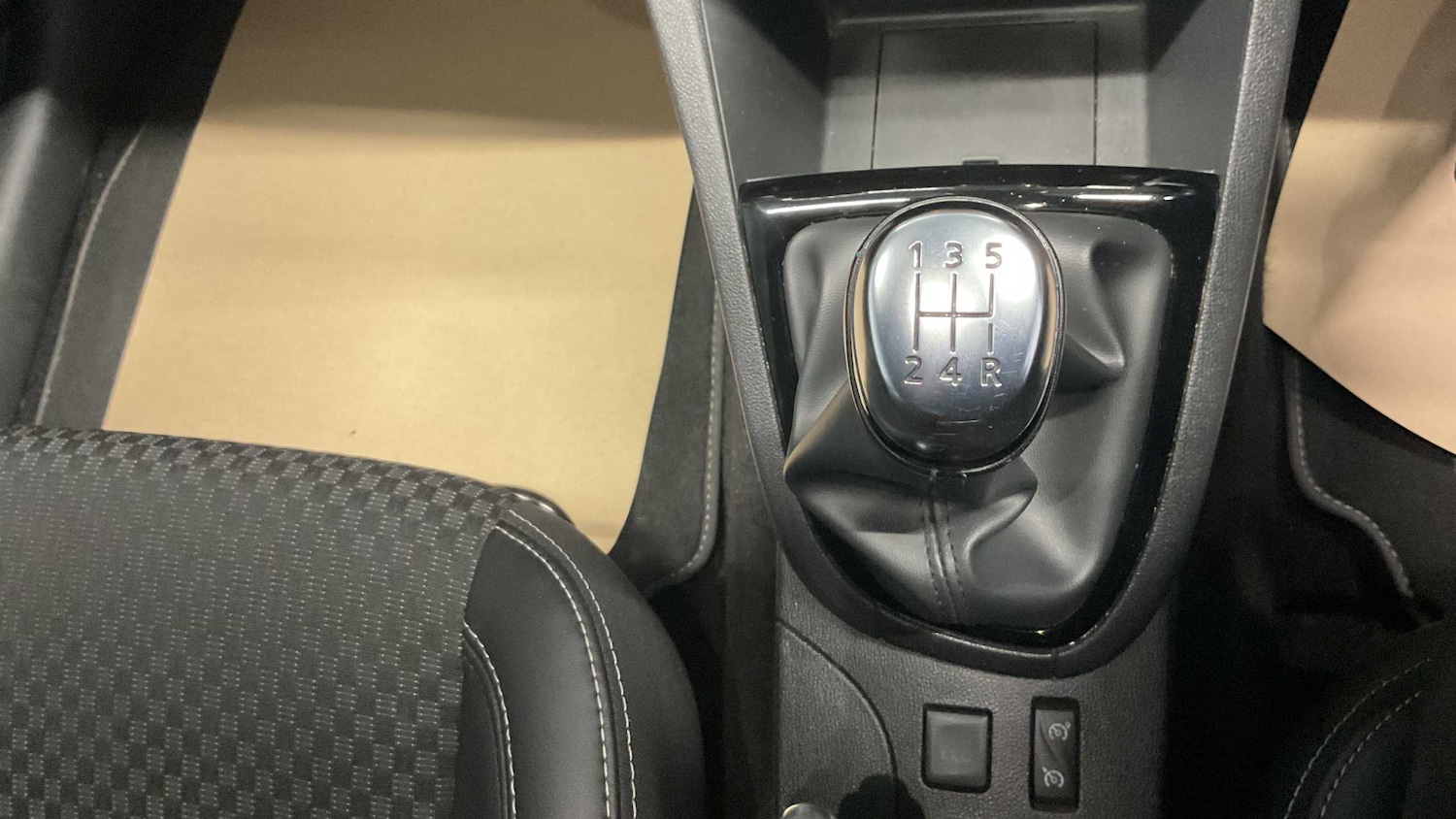 Used Renault Clio 2019 for sale - 76004496: Photo 19