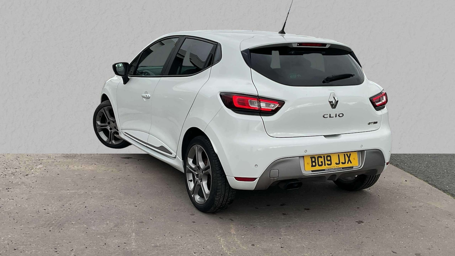 Used Renault Clio 2019 for sale - 76004496: Photo 2