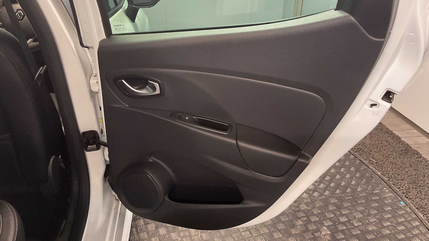 Used Renault Clio 2019 for sale - 76004496: Photo 28