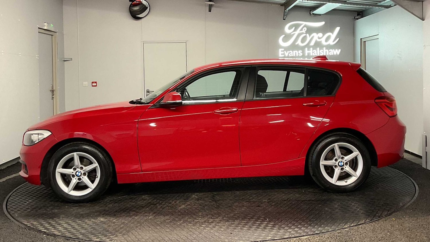 Used BMW 1 Series 2016 for sale - 76401403: Photo 8
