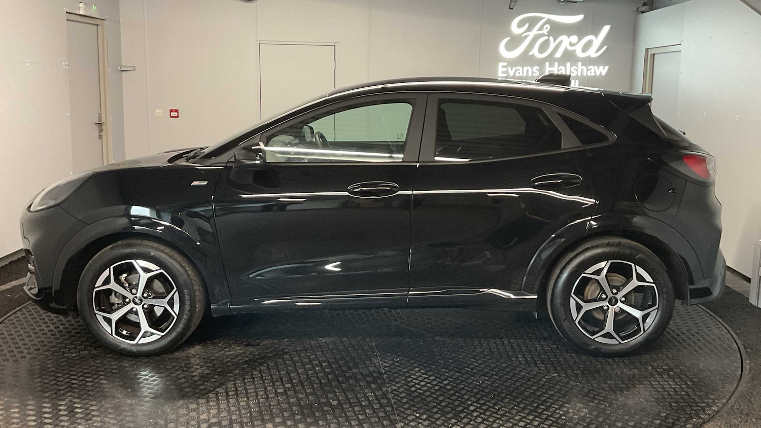 Used Ford Puma 2024 for sale - 76170108: Photo 4