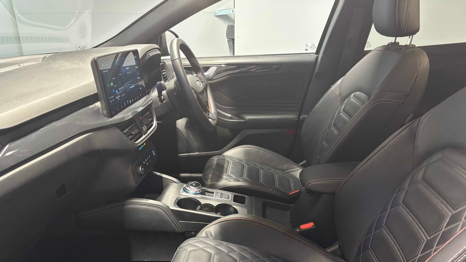 Used Ford Focus 2022 for sale - 76789394: Photo 29