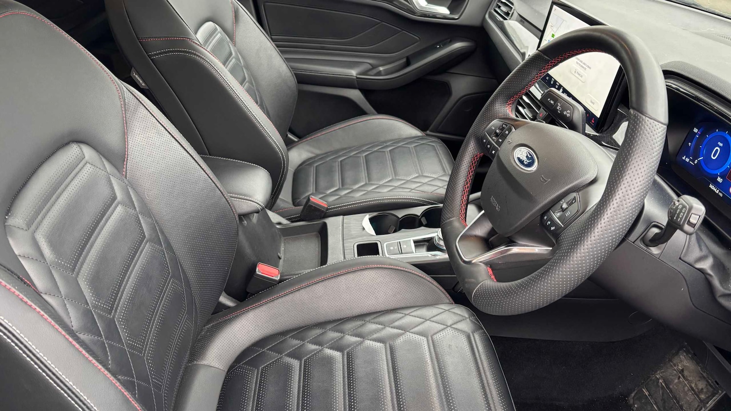 Used Ford Focus 2022 for sale - 76789394: Photo 7