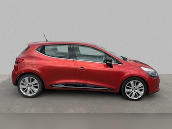 Used Renault Clio 2015 for sale - 75841978: Photo