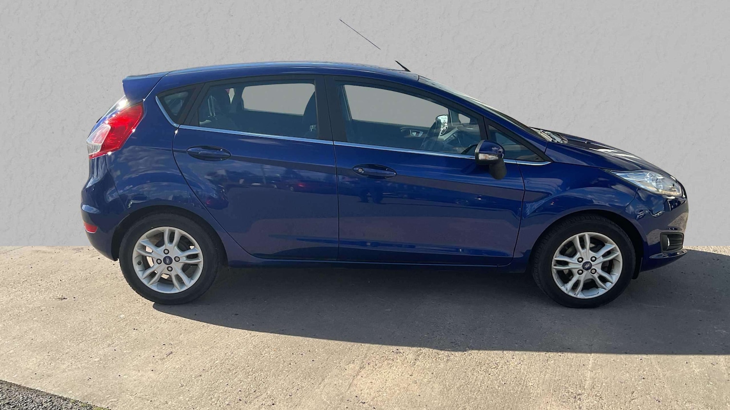 Used Ford Fiesta 2016 for sale - 76034896: Photo 3