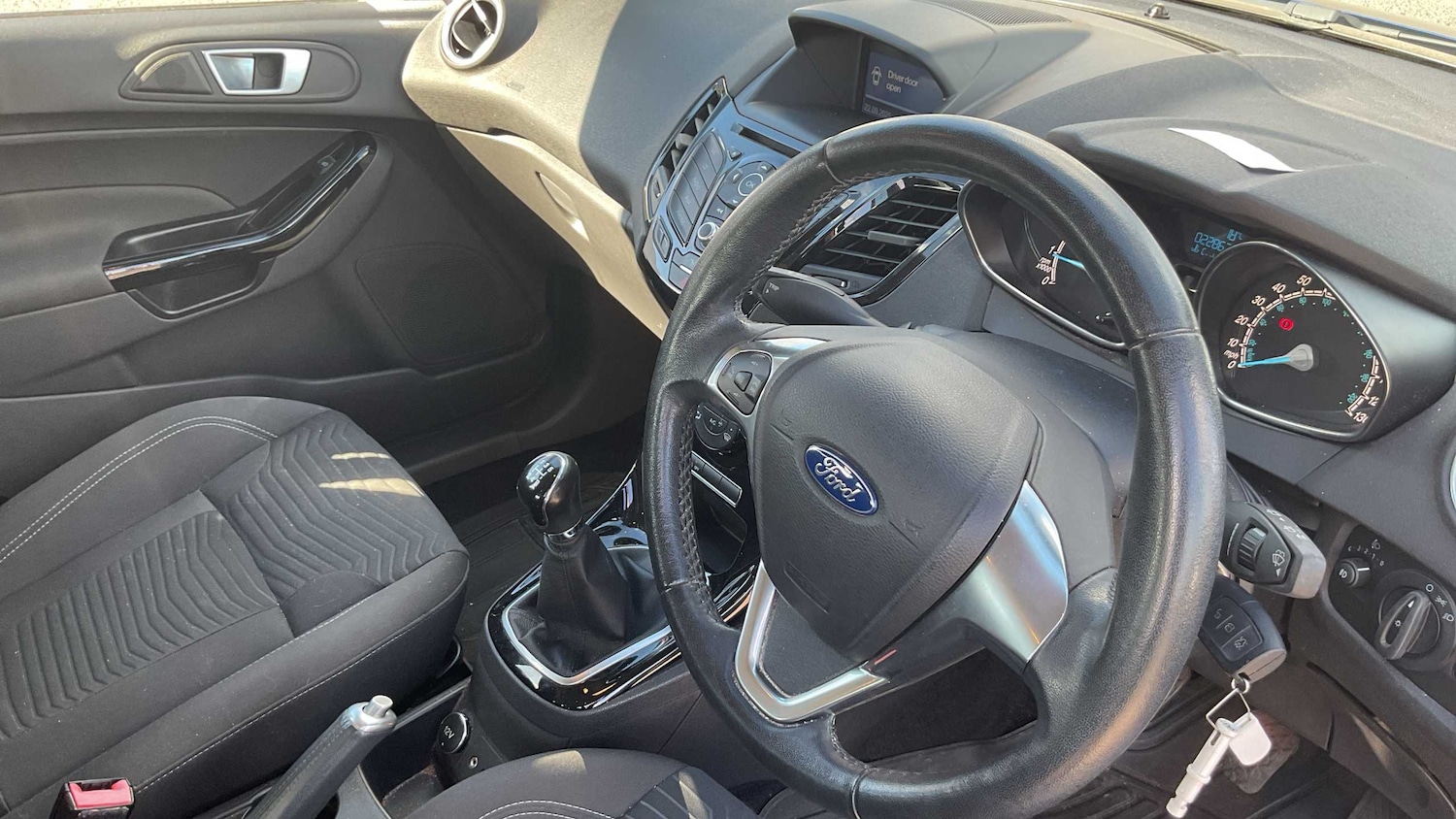 Used Ford Fiesta 2016 for sale - 76034896: Photo 6