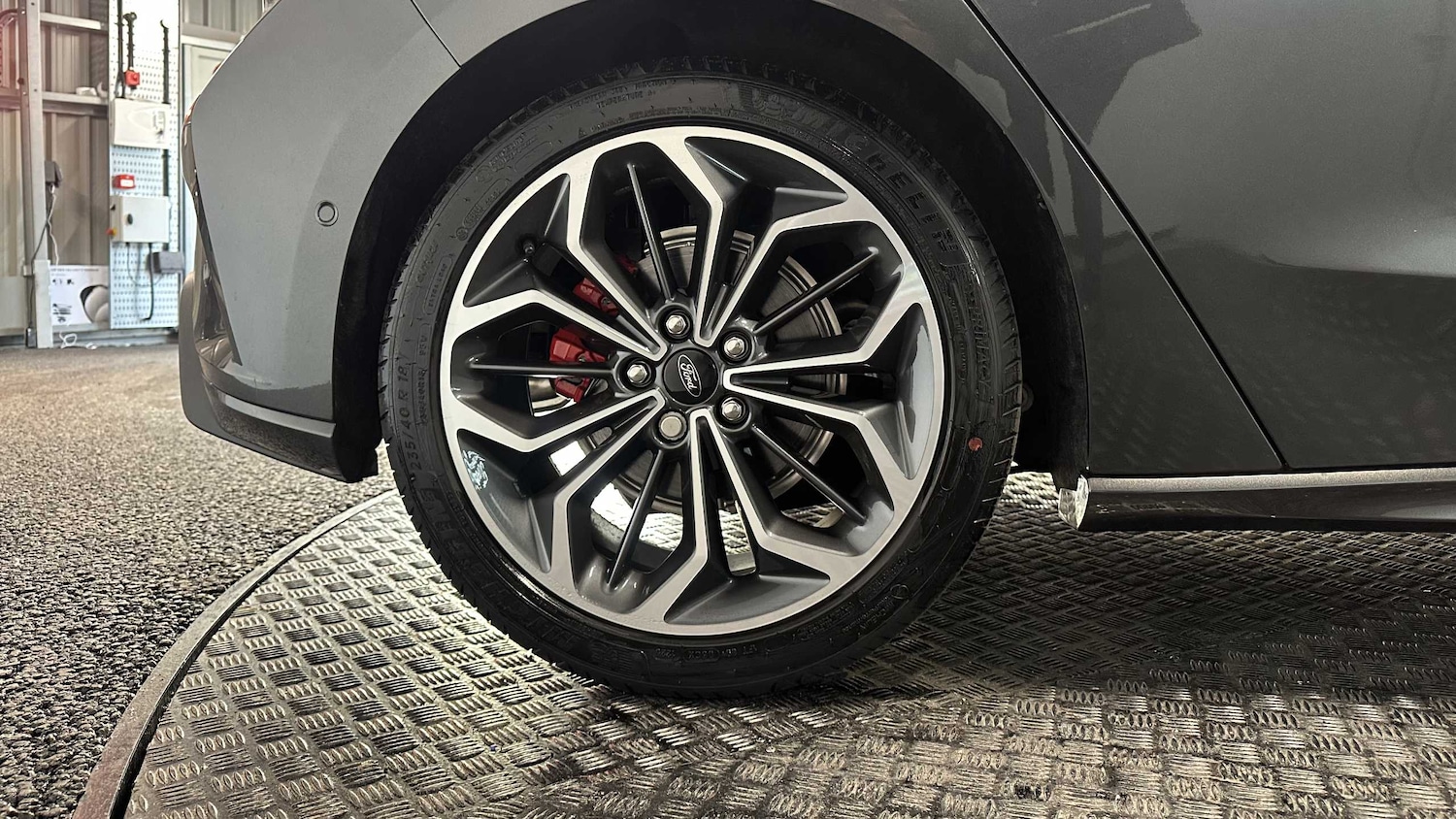 Used Ford Focus 2025 for sale - 76889830: Photo 14