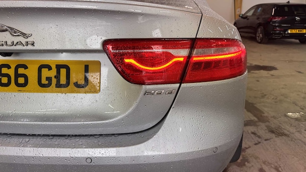Used Jaguar XE 2016 for sale - 76286273: Photo 10