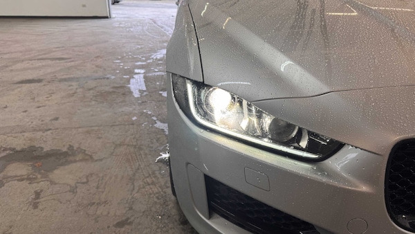 Used Jaguar XE 2016 for sale - 76286273: Photo 17