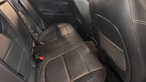 Used Jaguar XE 2016 for sale - 76286273: Photo 31
