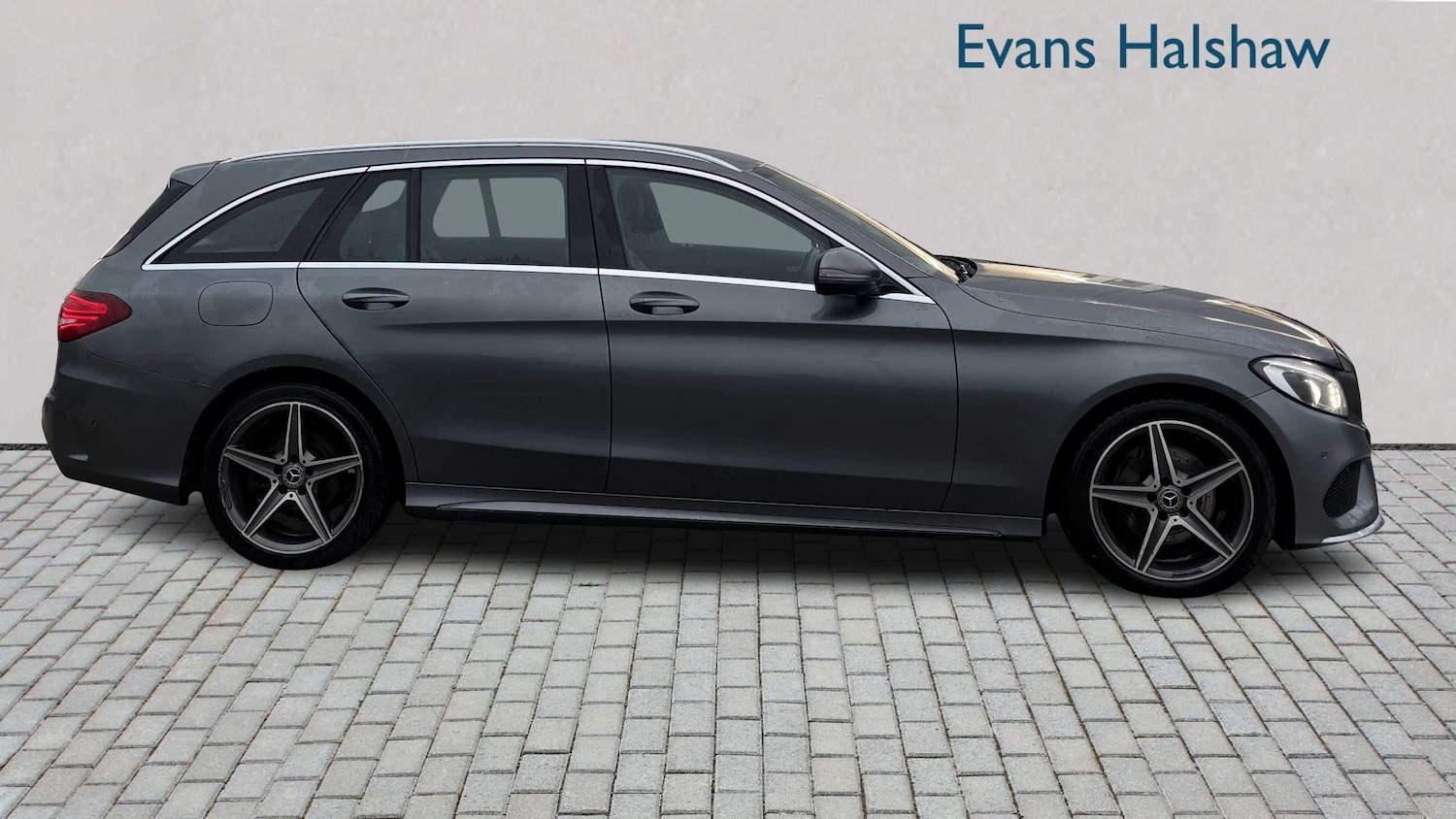 Used Mercedes-Benz C Class 2017 for sale - 77158456: Photo 3