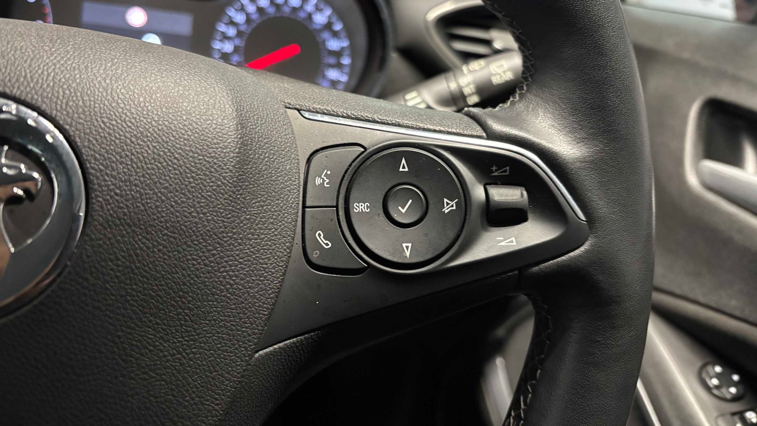 Used Vauxhall Crossland 2022 for sale - 76875665: Photo 17