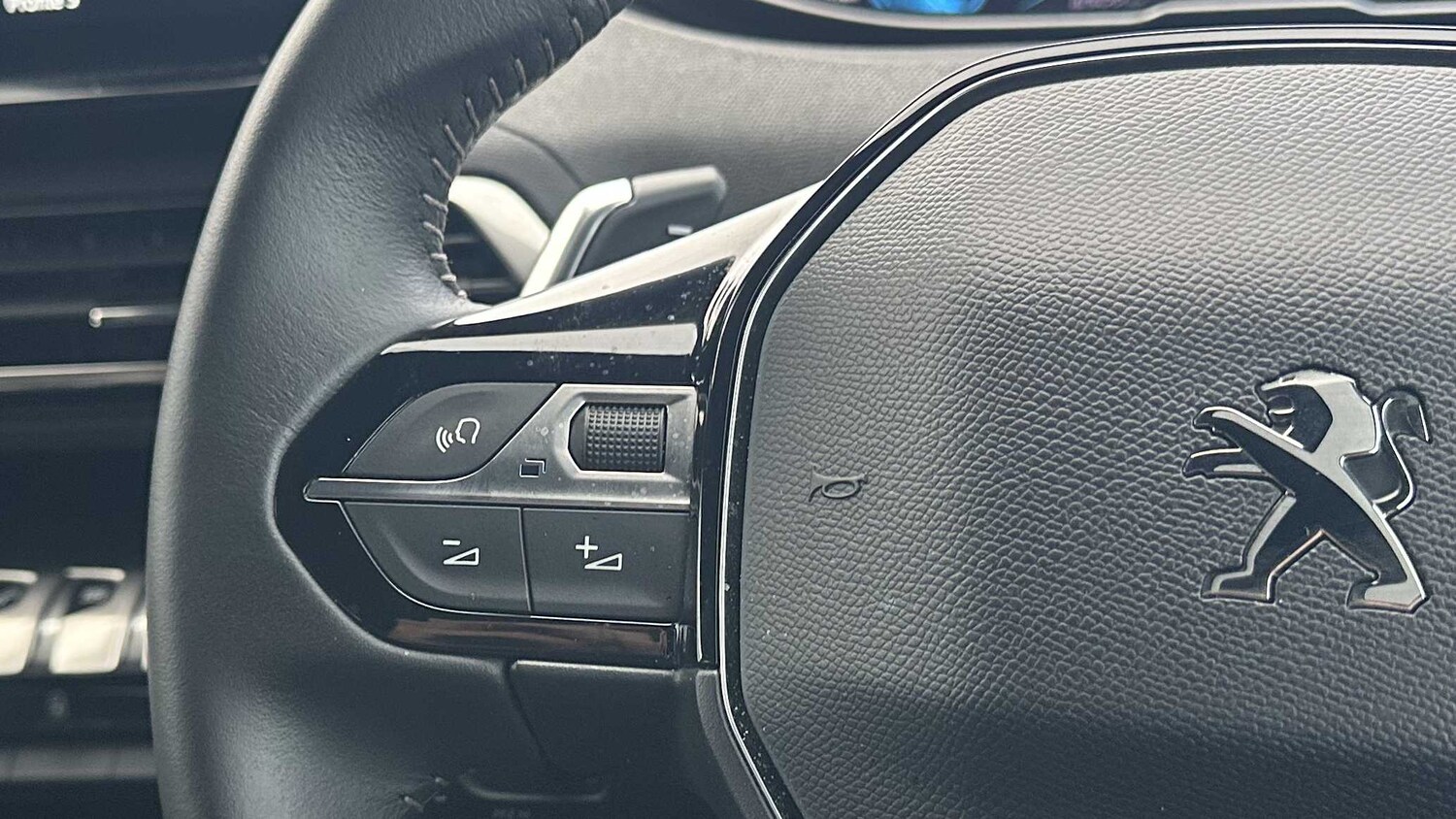 Used Peugeot 3008 2024 for sale - 75845492: Photo 18
