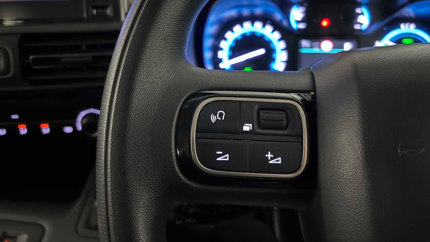 Used Citroen Berlingo 2022 for sale - 77333810: Photo 16