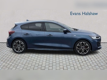 Used Ford Focus 2023 for sale - 78666297: Photo