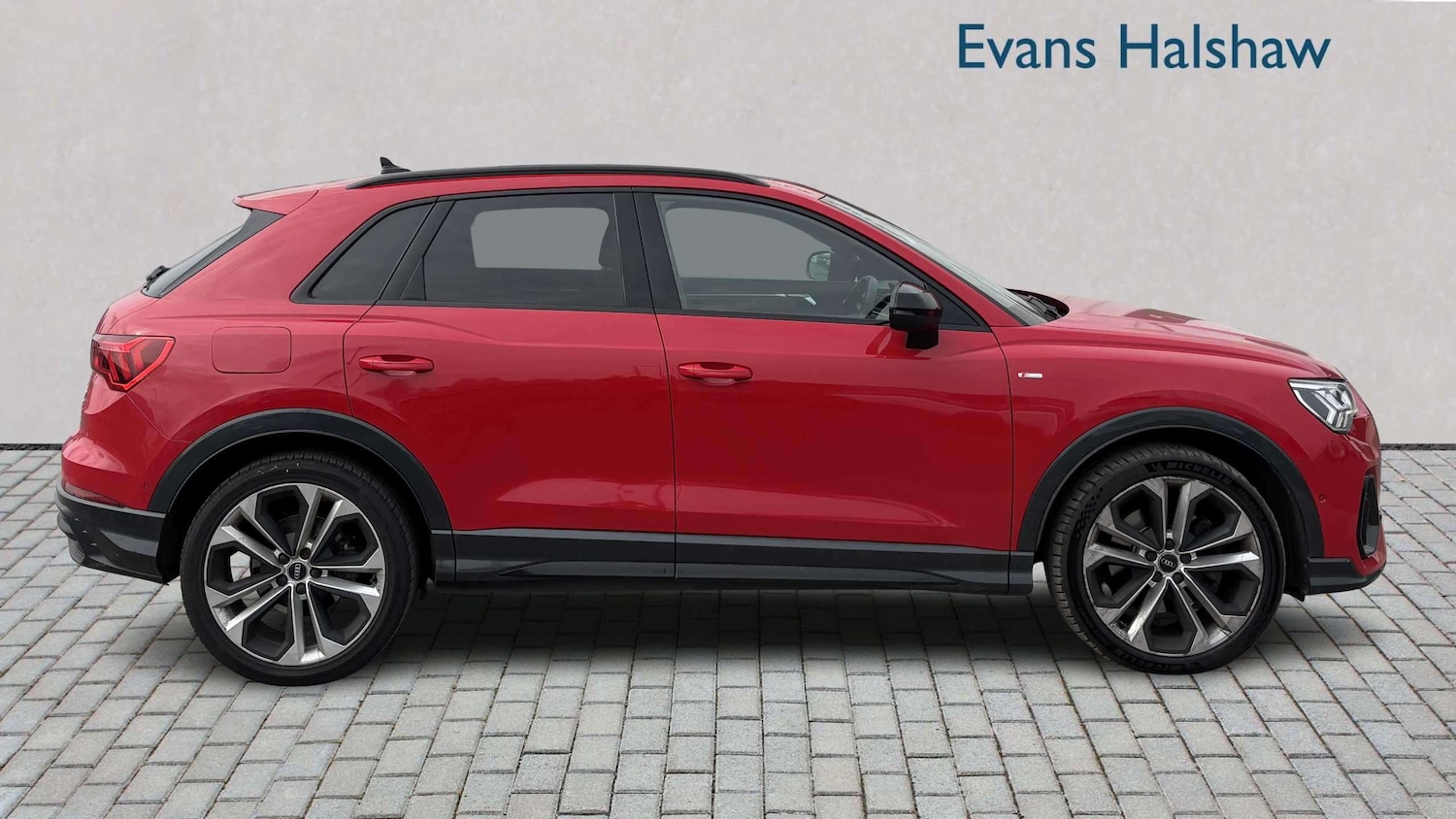 Used Audi Q3 2019 for sale - 77995930: Photo 3