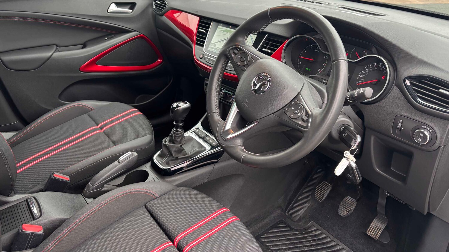 Used Vauxhall Crossland 2023 for sale - 77294204: Photo 6