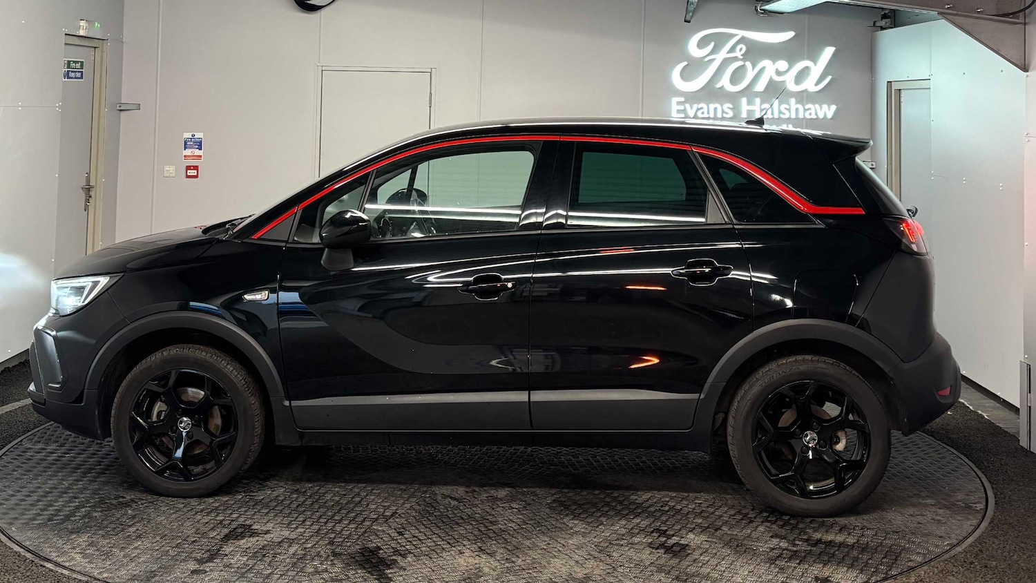 Used Vauxhall Crossland 2023 for sale - 77294204: Photo 8