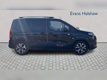 Used Citroen Berlingo 2023 for sale - 79499744: Photo