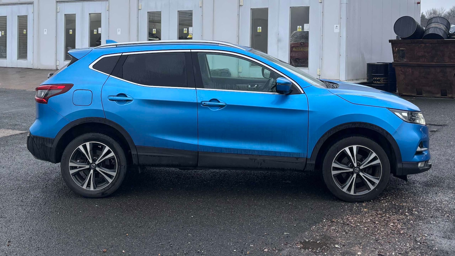 Used Nissan Qashqai 2017 for sale - 77540652: Photo 3