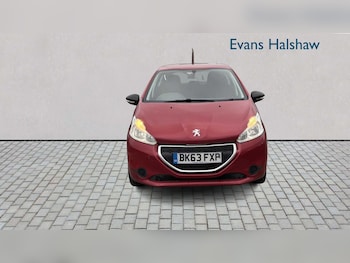 Used Peugeot 208 2013 for sale - 77414833: Photo