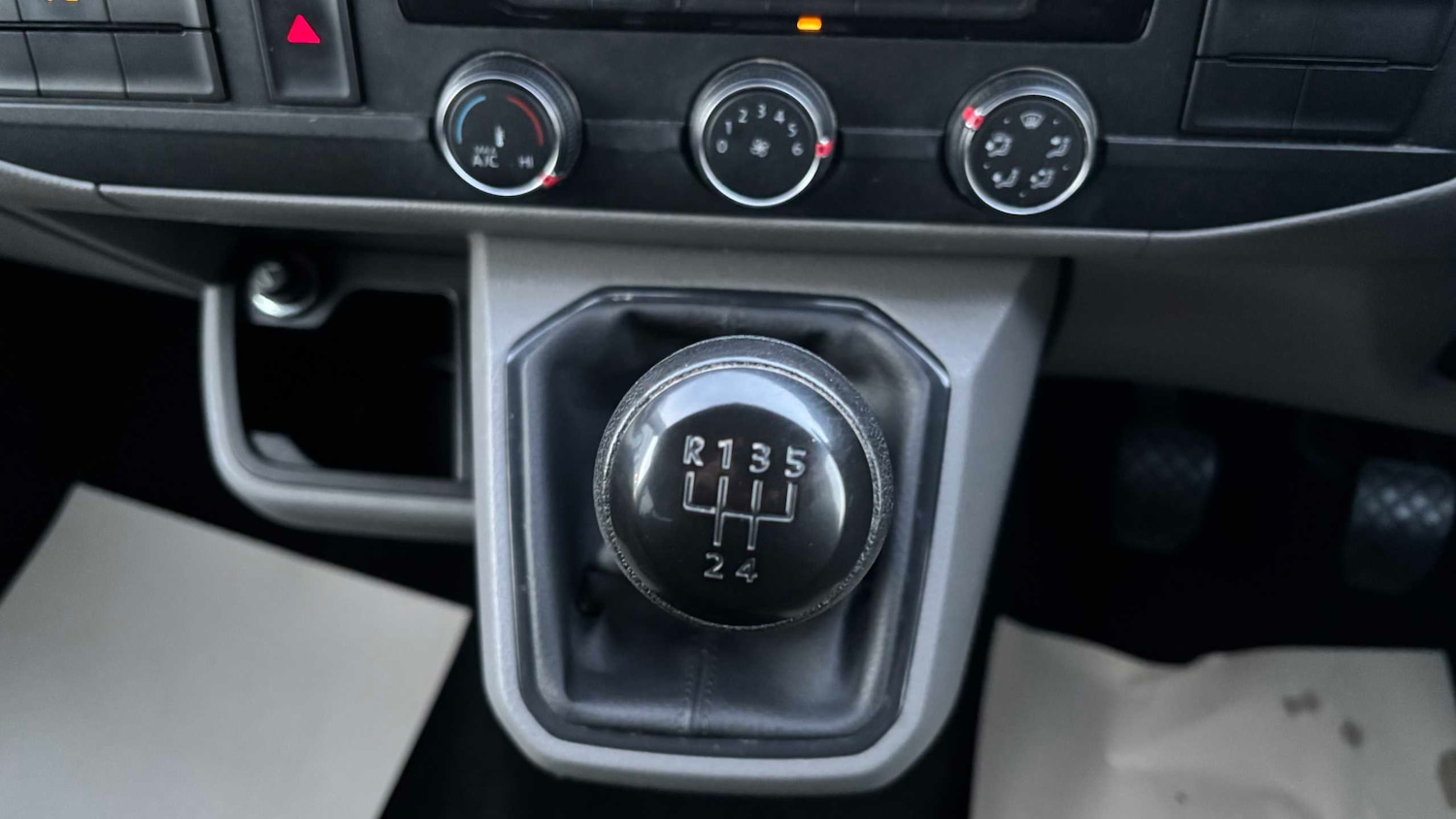 Used Volkswagen Transporter Shuttle 2020 for sale - 76553163: Photo 21