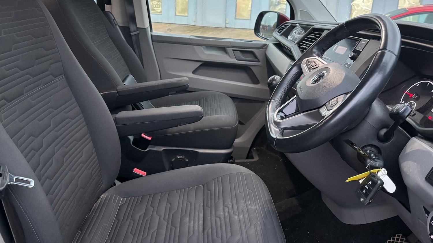 Used Volkswagen Transporter Shuttle 2020 for sale - 76553163: Photo 7