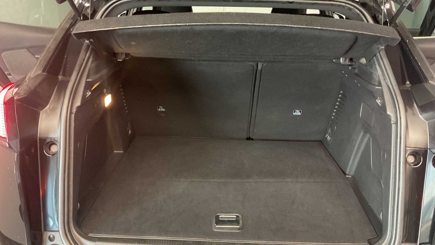 Used Peugeot 3008 2024 for sale - 76286469: Photo 23