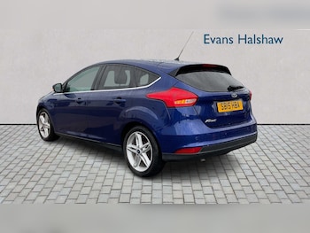 Used Ford Focus 2015 for sale - 76329329: Photo 3