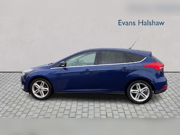 Used Ford Focus 2015 for sale - 76329329: Photo 4