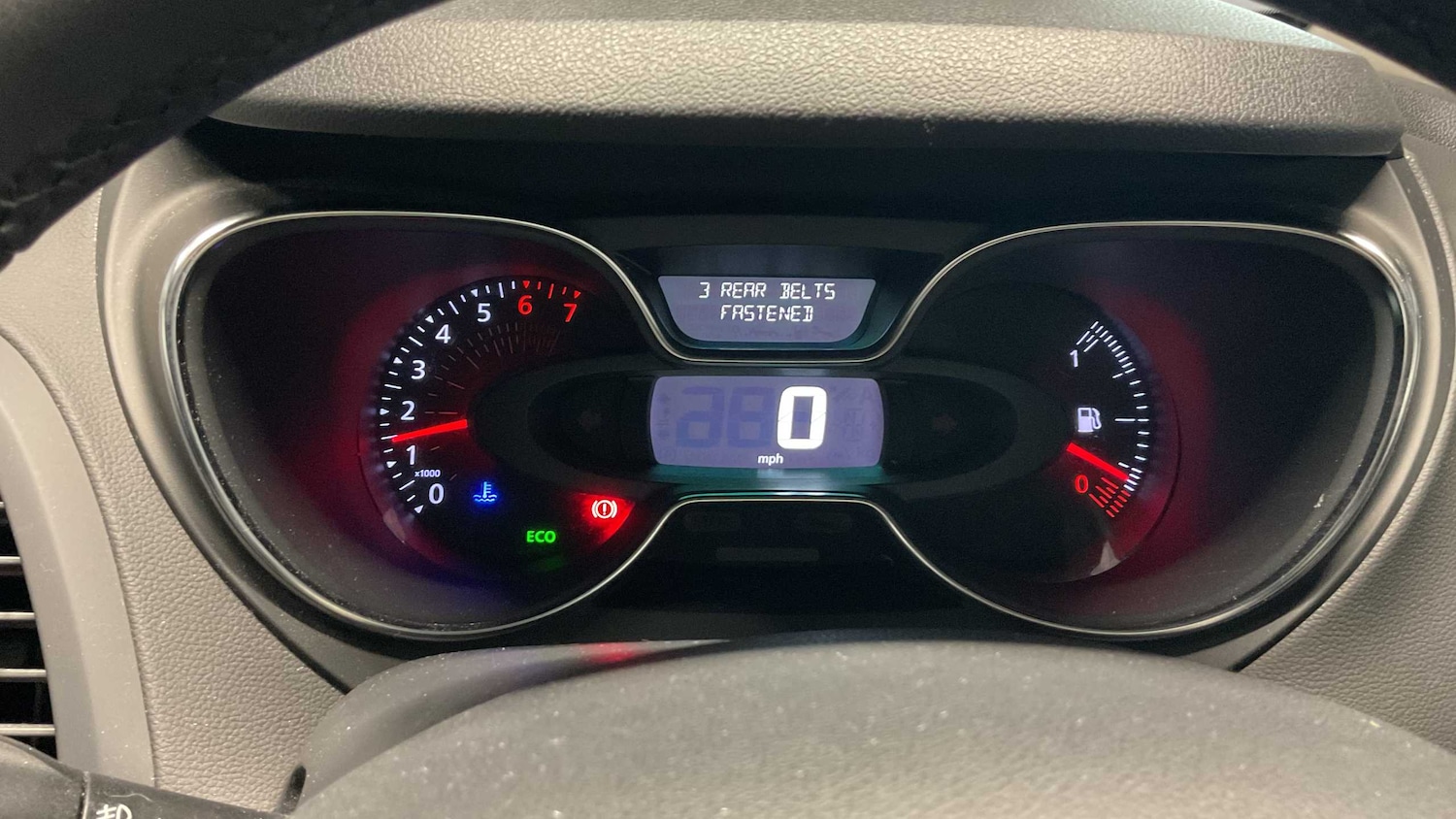 Used Renault Captur 2017 for sale - 76286294: Photo 18